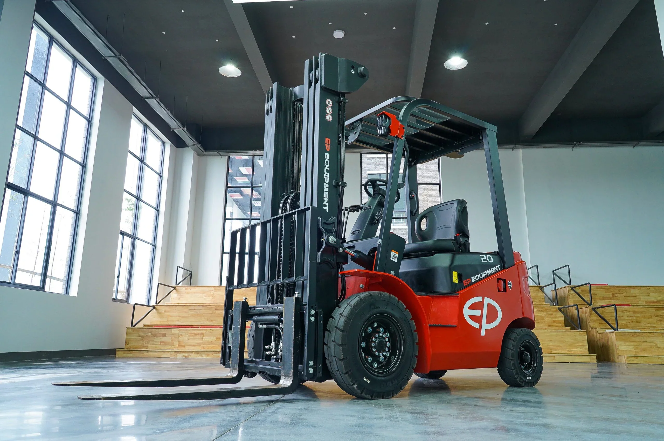 XE NÂNG ĐIỆN ĐỐI TRỌNG EP EFL203 / EFL203P 2.0 TẤN - Ảnh 6
